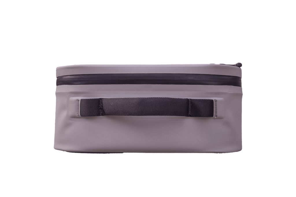 BACKCOUNTRY CLASS™ COOLER LUNCH BAG in muted gray, with a smooth insulated body, black top zipper and front carry handle